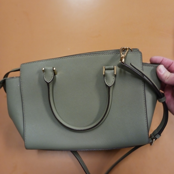 Light Green Leather Michael Kors Purse - Picture 2 of 3